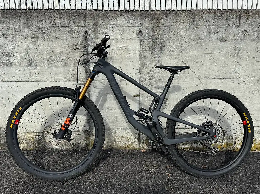 Occasion Santa Cruz Megatower Bike Matt Schwarz Gr. L