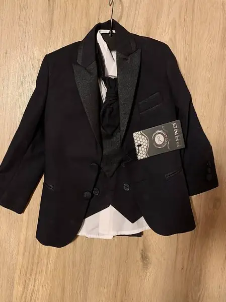 Babyanzug komplett NEU