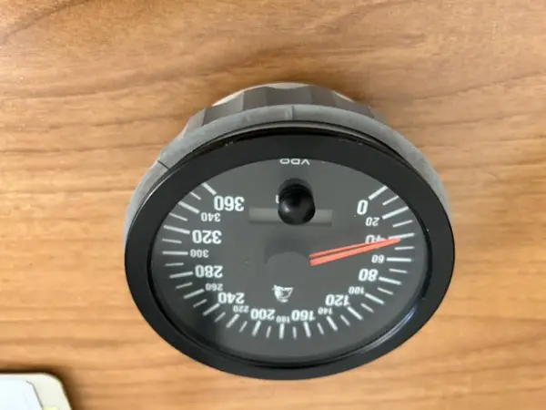 Contakm per Lamborghini Diablo