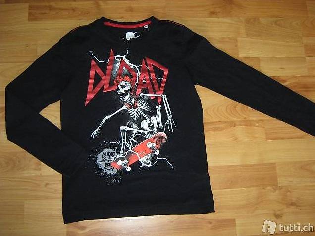 5 coole neuwertige Langarm Shirts, Grösse 146/152