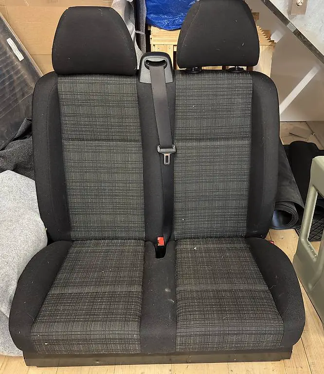 Mercedes Vito Doppelsitzbank W447