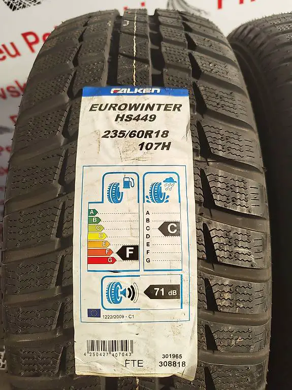 235 60 18 NEU winterreifen