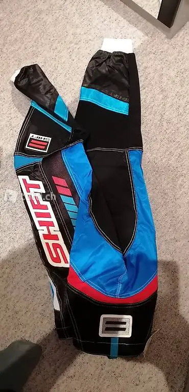 Shift Hosen