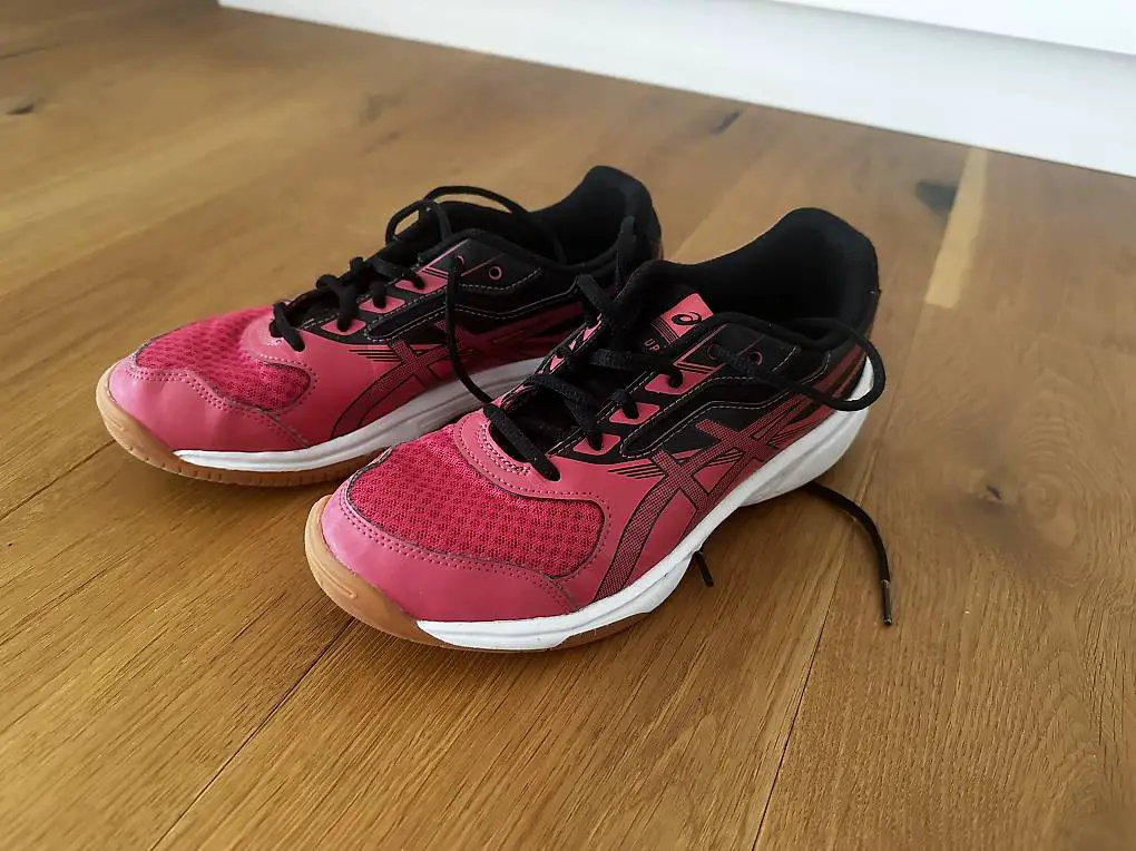 Hallenturnschuhe Asics, Grösse 38