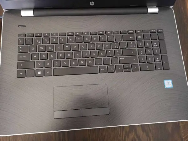 Ordinateur portable HP - bs0xx 17" i3