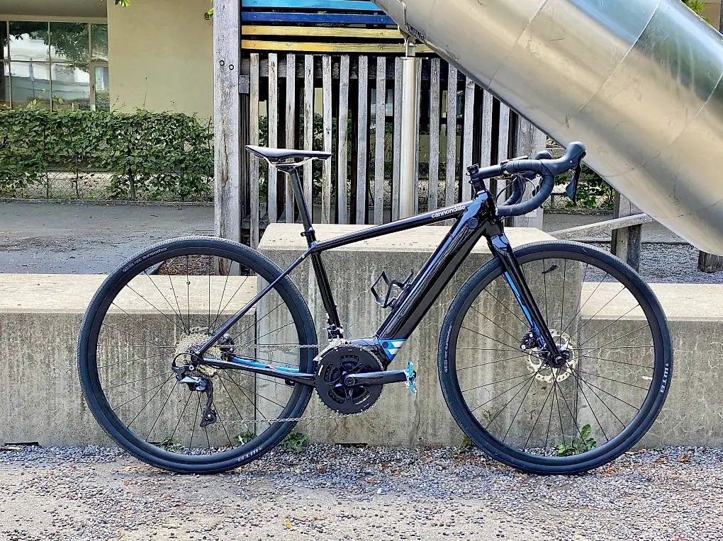 Gravel Cannondale Synapse Neo 1