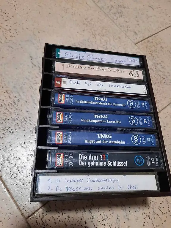 Kinder Kassetten, TKKG, Globi, Die drei? ?? usw.