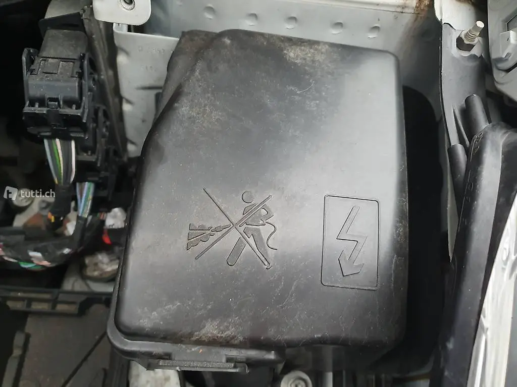  Sicherungskasten Renault Clio 1.2L