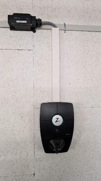 Zaptec Pro inkl. Rückplatte zu Zaptec Pro