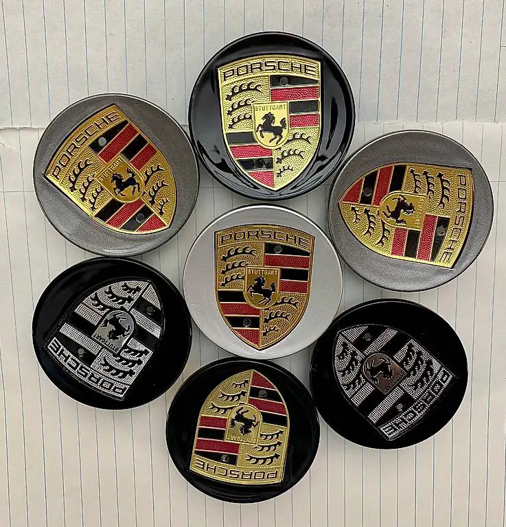 PORSCHE 4 X 76|65|60. MM Mat silver Radkappe