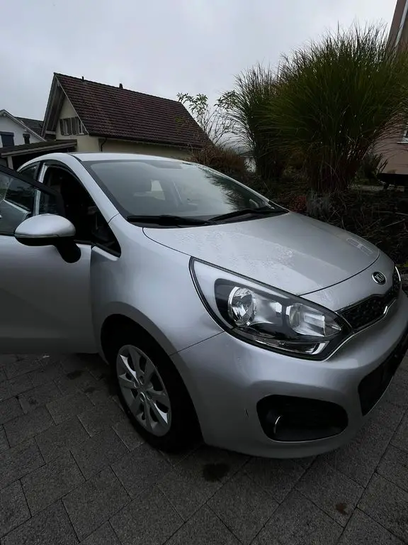 kia rio 1.4 cvvt trend