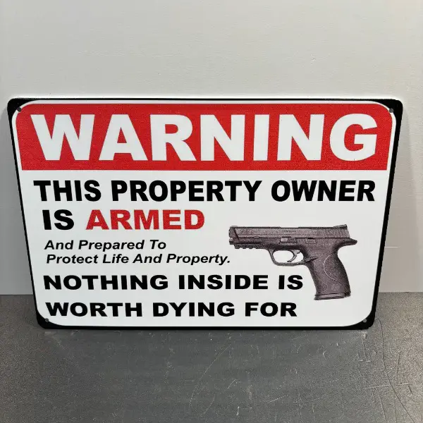 usa blechschild achtung waffenbesitzer gefahr pistole defense