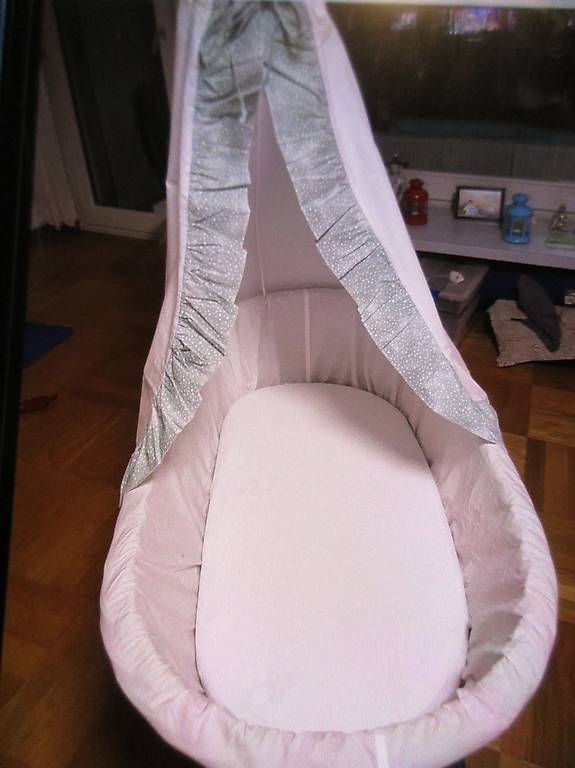 Neuwertiger Baby Stubenwagen