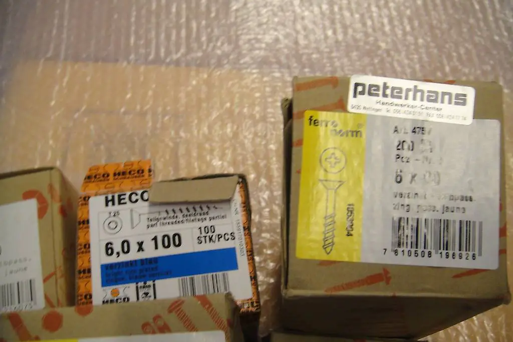 Holzschrauben 6 mm / 2