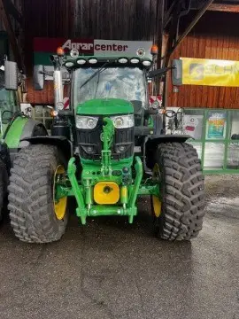 John Deere 6155R