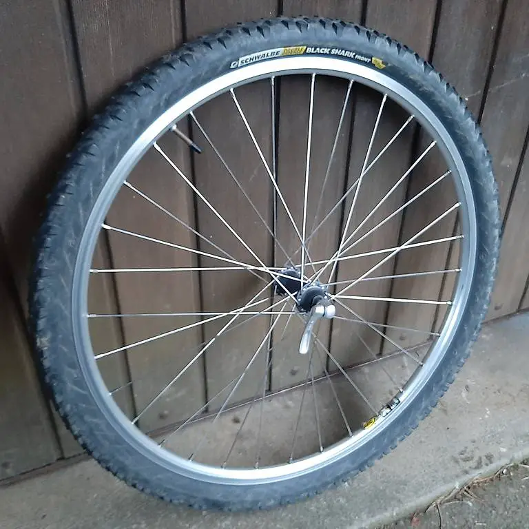 Vorderrad 26" komplet