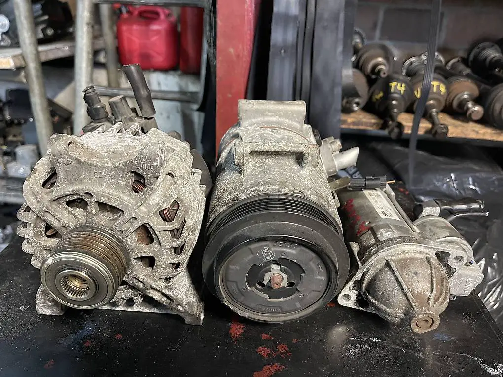 Mercedes A / B / VALEO Alternator / Anlasser / Klimakomp