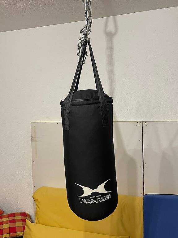 Boxsack (Junior) von Hammer plus 2 Paar Boxhandschuhe