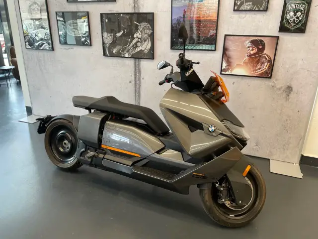 BMW CE 04 Avantgarde