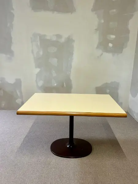 Retro Esstisch Küchentisch Gusseisenfuss Stein am Rhein