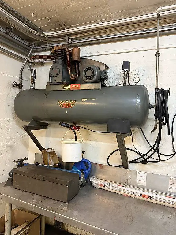 Luftkompressor Stiba