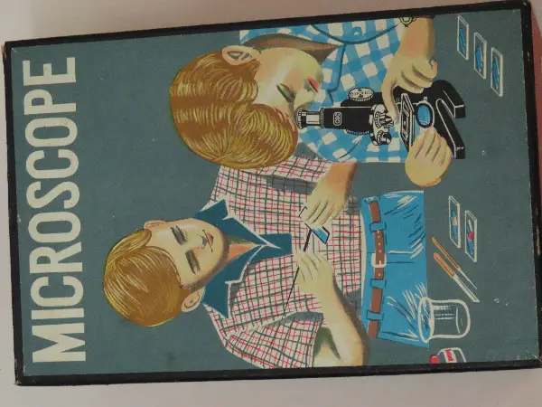 Neues Mikroskop, 50 Jahre alt