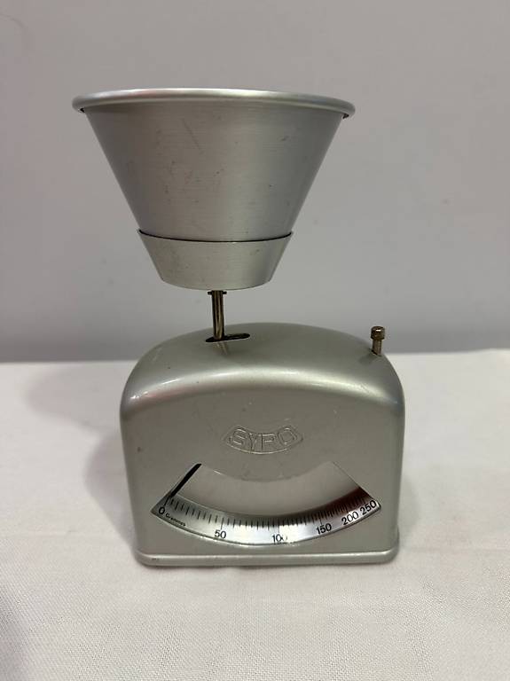 Syro Becherwaage BG 250 präzise Feinwaage