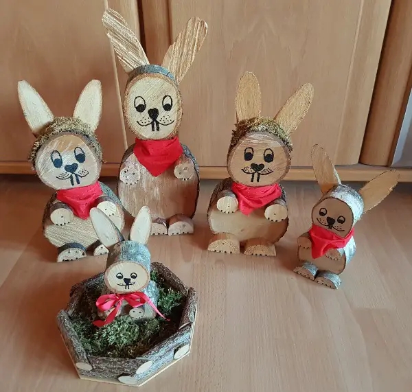 5 osterhasen holzfiguren / handarbeit