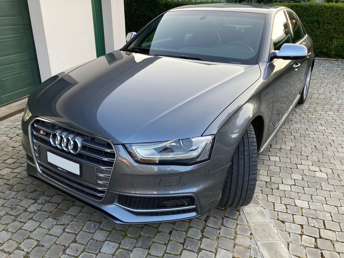 AUDI S4 3.0 V6 TFSI quattro S-Tronic