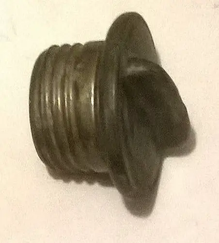 Oldtimer - VW Käfer, Tankdeckel Metall, alt