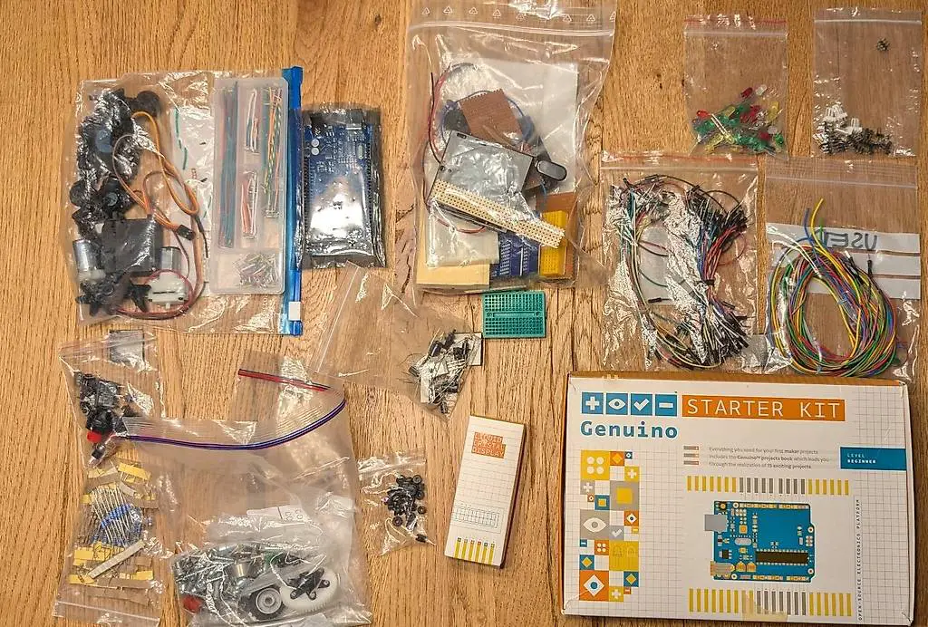 Genuino (Arduino) mit Zubehör