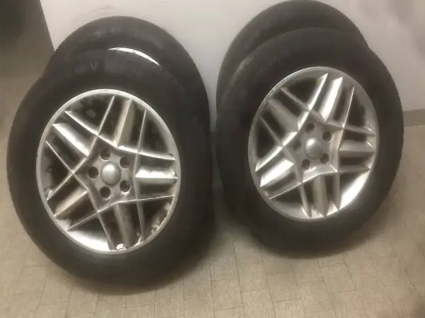  4x Continental Reifen inkl. Alu-Felgen - 205/60 R16 V