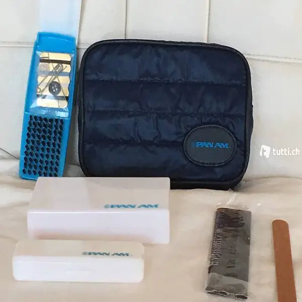Original PAN AM First Class Necessaire