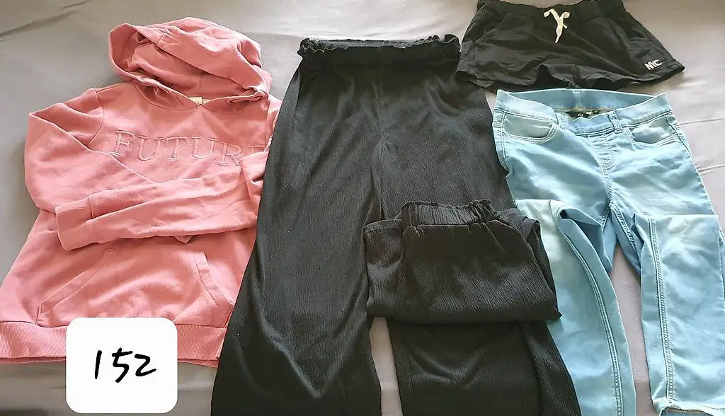 Kleiderpaket Mädchen 152 H&M, C&A