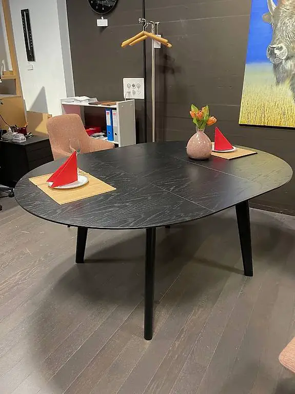 Stressless® Bordeaux Tisch rund