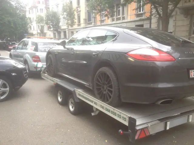 Autotransportanhänger, Autotransport/Abschlepper