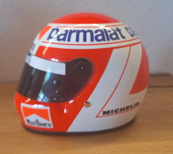 Niki Lauda McLaren Marlboro F1 World Champion Helm 1984 1:2