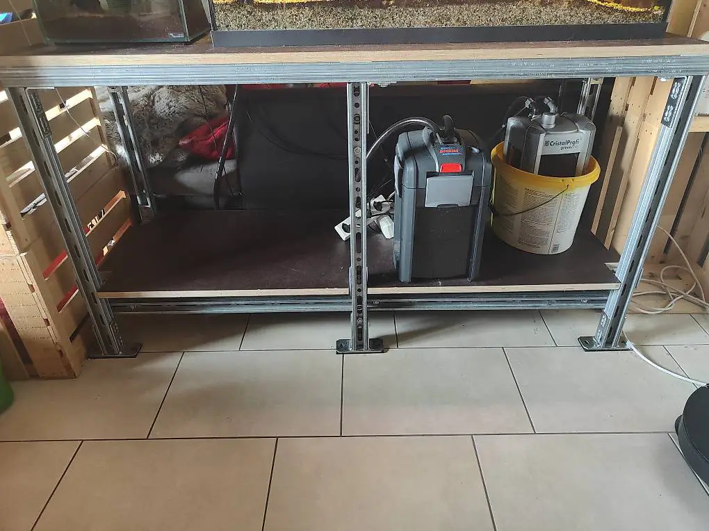 Unterbau für Aquarium