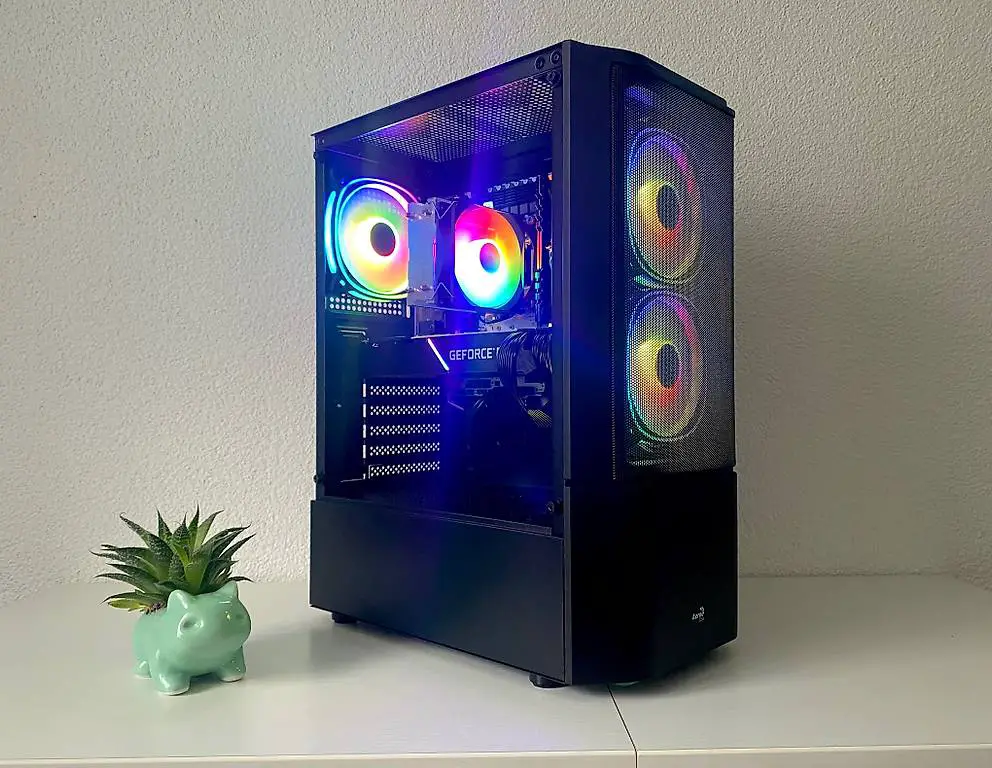 Gaming & Streaming PC/ Nvidia RTX/ Intel 14 Core/ 32 GB Ram