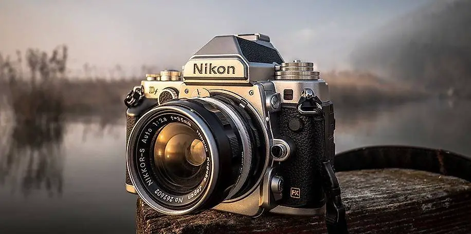 Nikon DF Body Digital full-frame D4 (Come Nuova)