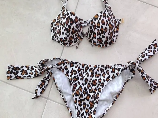 Bikini Badehose Schwimmanzug weiss/Leopard gemustert Gr. S/M