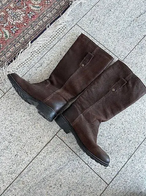 Geox Wildlederstiefel Gr 40