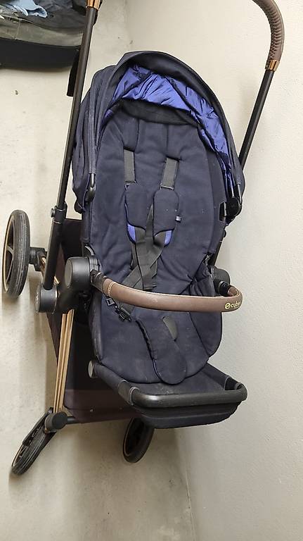 Cybex Platinum Priam Roségold inkl. Autositz mit Sommerbezug