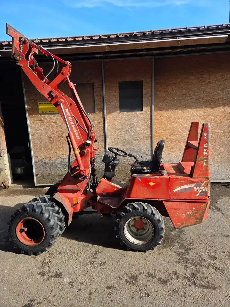 Hoflader Weidemann 1070