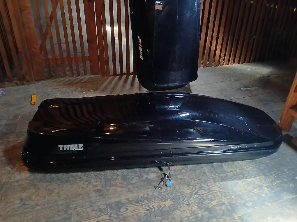 THULE Touring 600 Dachbox TUV Schwarz