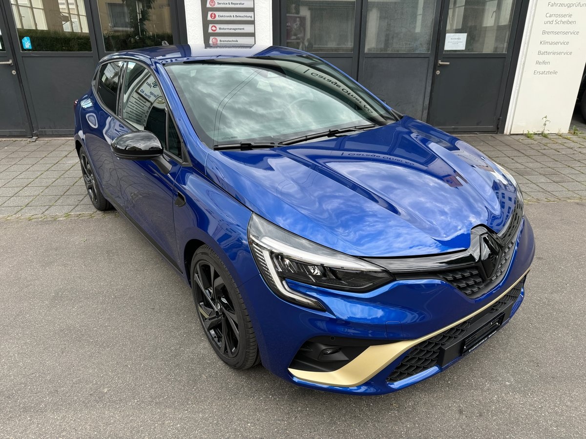 RENAULT Clio 1.6 E-Tech Engineered