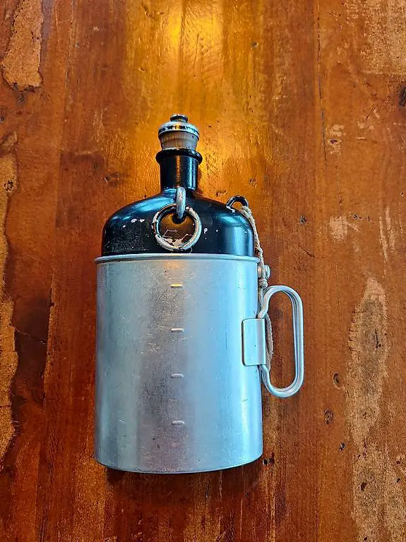 Schweizer Armee Feldflasche - Modell 32