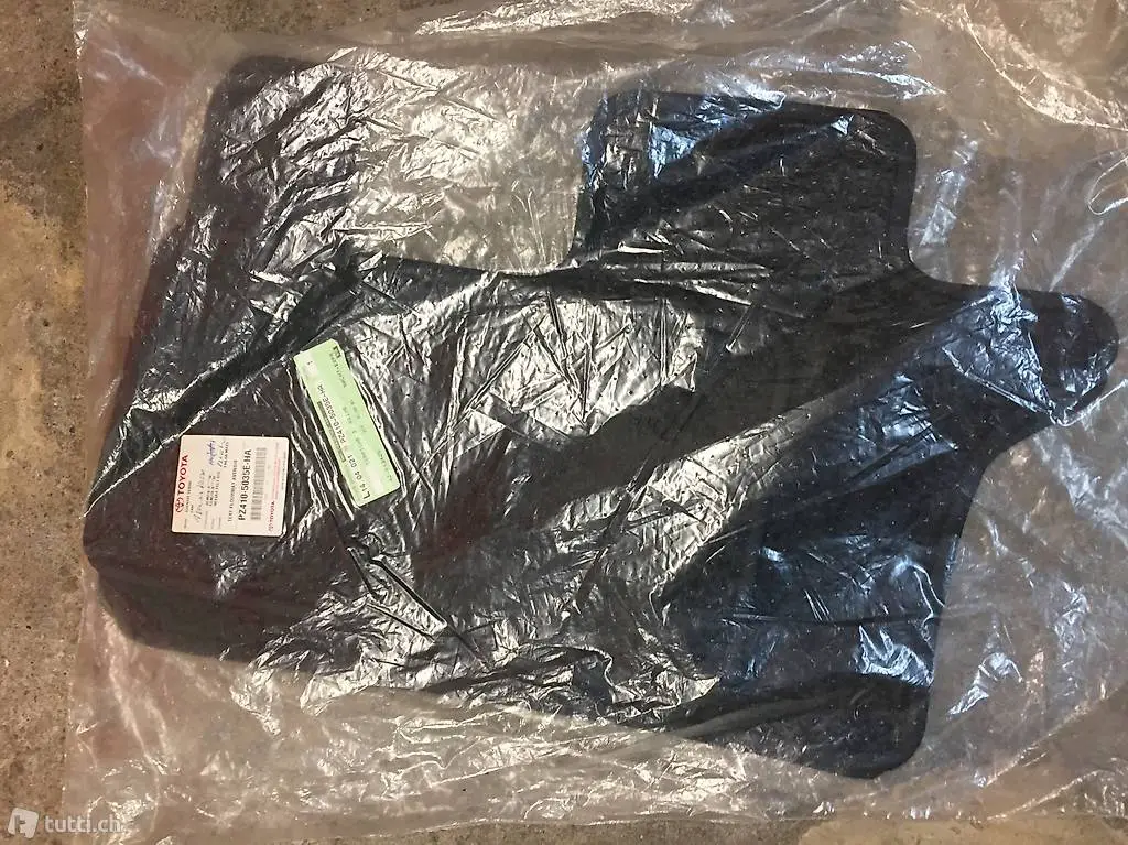 Teppichsatz zu Toyota Avensis Verso