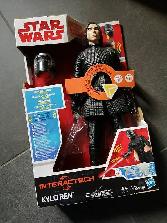 Star Wars KYLO REN Actionfigur