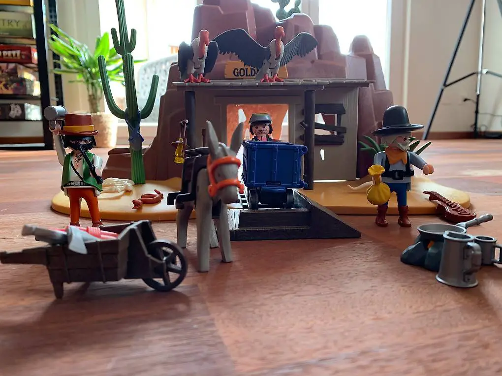 Playmobil Goldmine Set 3802